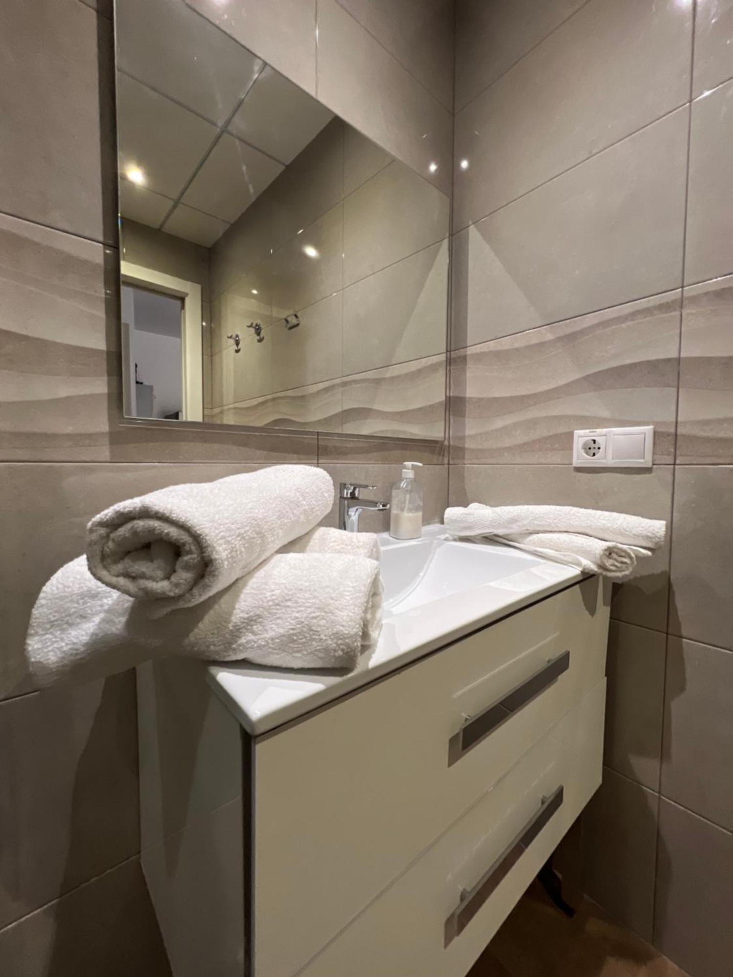 Apartamentos Turisticos Kenzamin Alicante Exteriér fotografie